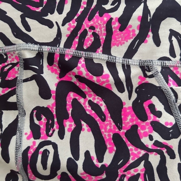 Under Armour Women's High Rise Ankle
Medium
Leggings Mineral Blue/Navy... - Picture 3 of 9